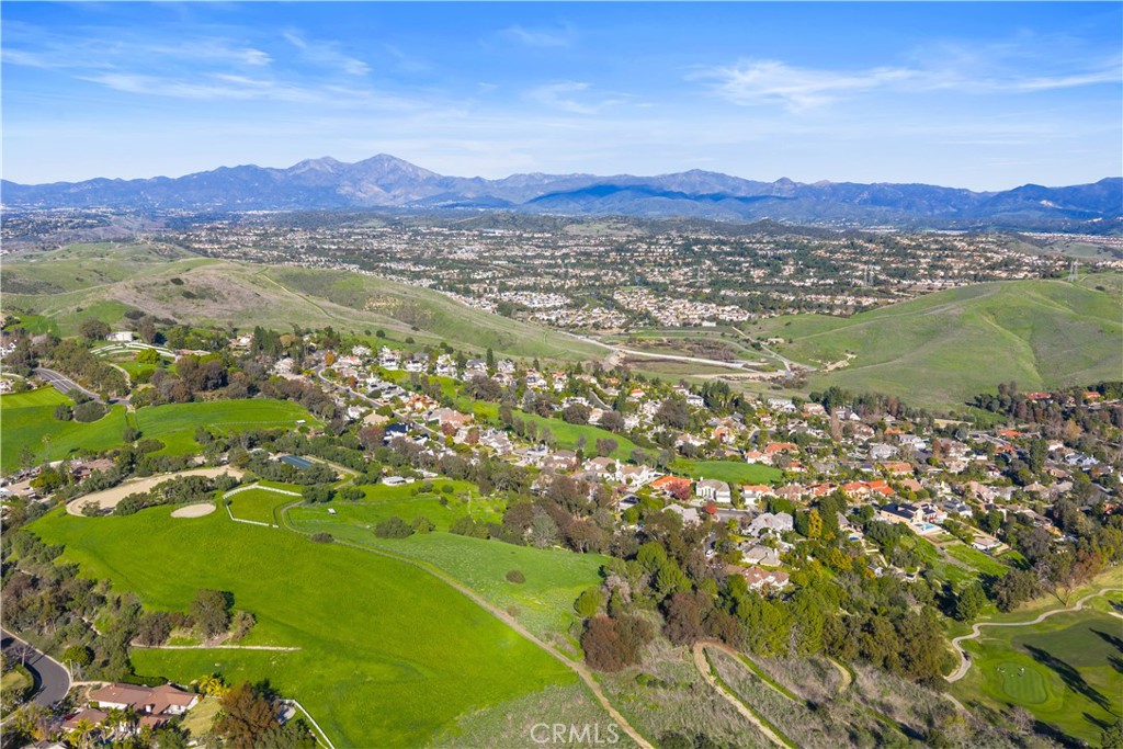 27281 Viewpoint Property Photo 13