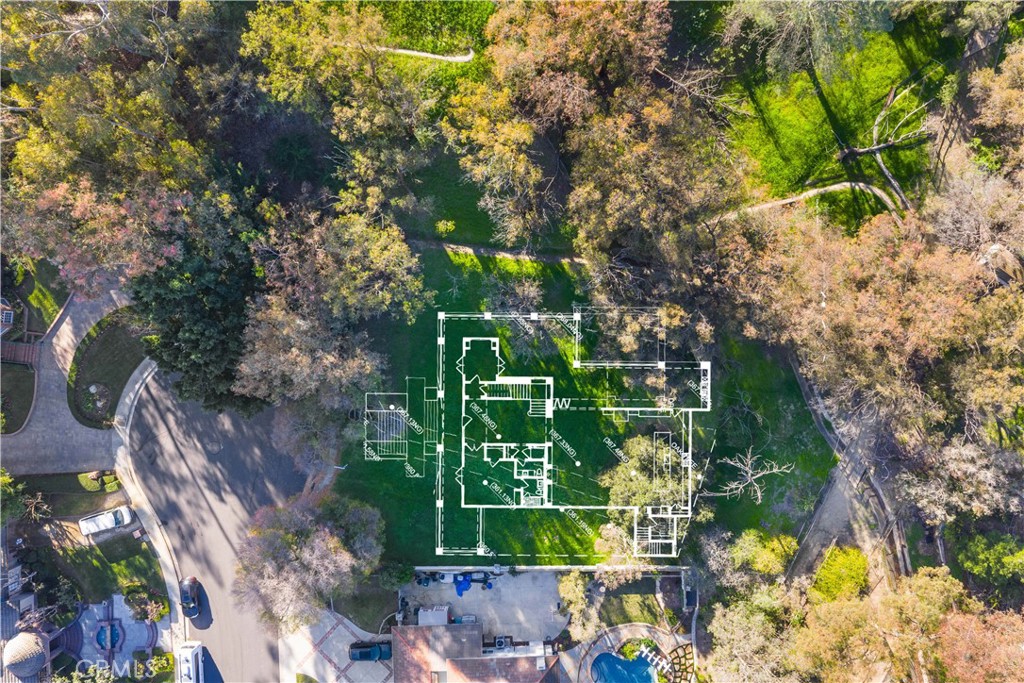 27281 Viewpoint Property Photo 18