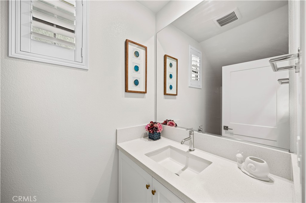 103 Eversedge Property Photo 30