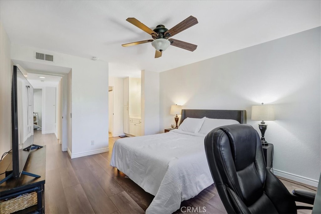 75 Cambria Property Photo 14