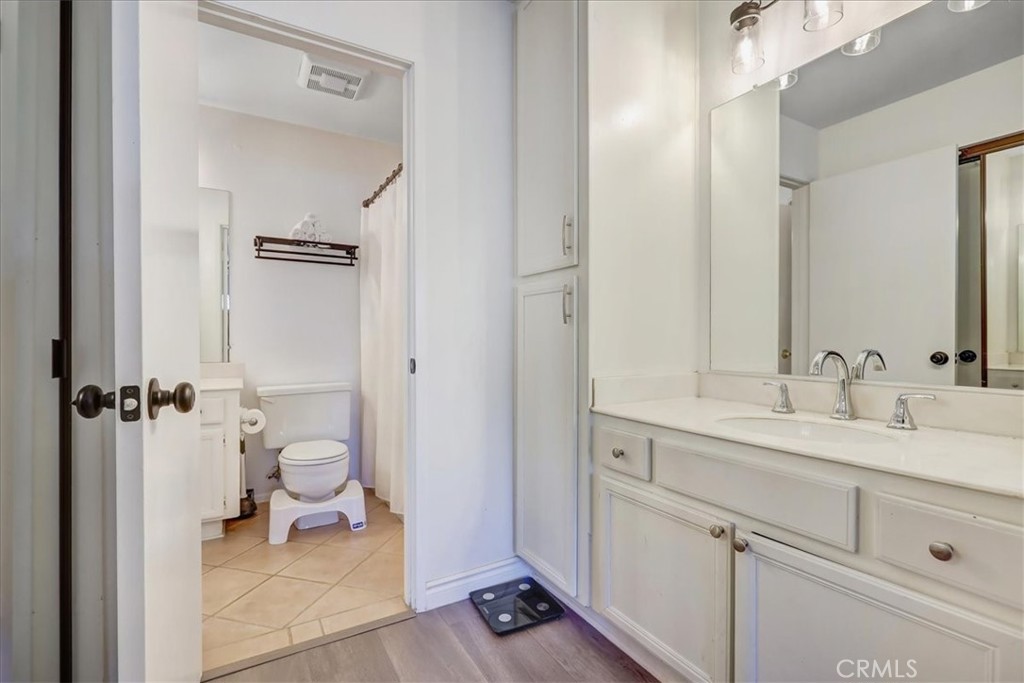 75 Cambria Property Photo 15