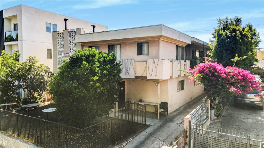 6651 Beck Property Photo 1