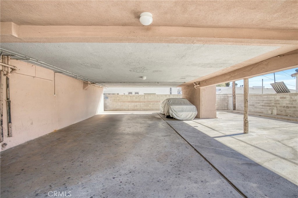 6651 Beck Property Photo 7