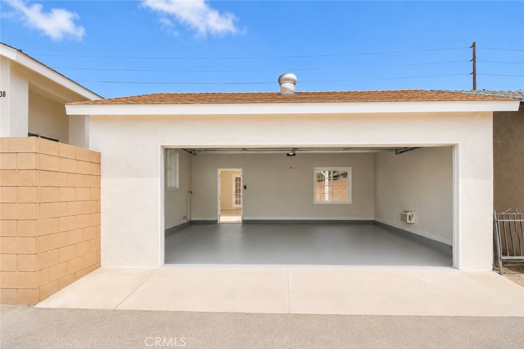 9440 Mcfadden Property Photo 4