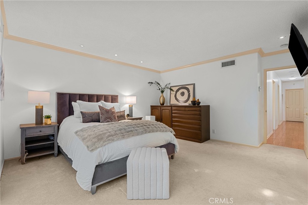 10411 Oso Avenue Property Photo 23