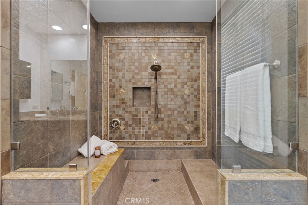 10411 Oso Avenue Property Photo 25