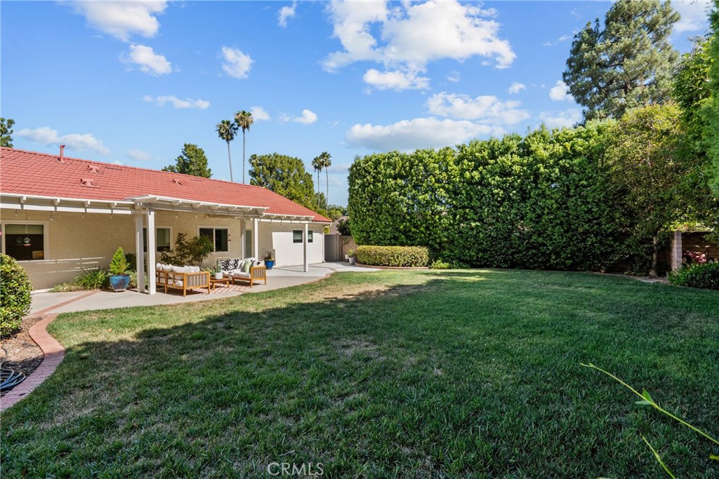 10411 Oso Avenue Property Photo 44