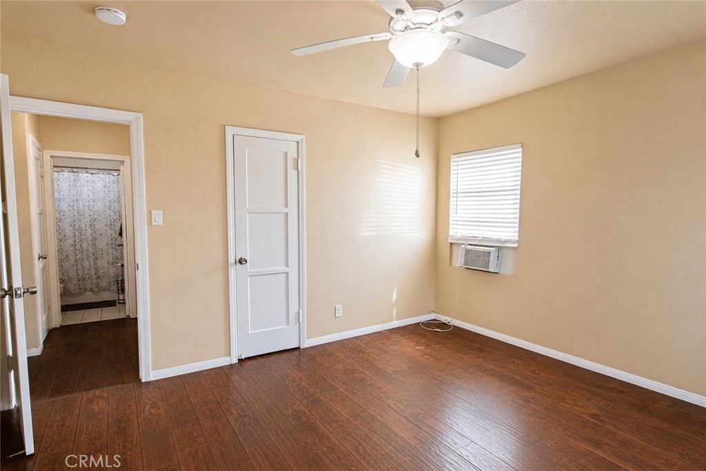 9275 Van Ruiten Property Photo 8