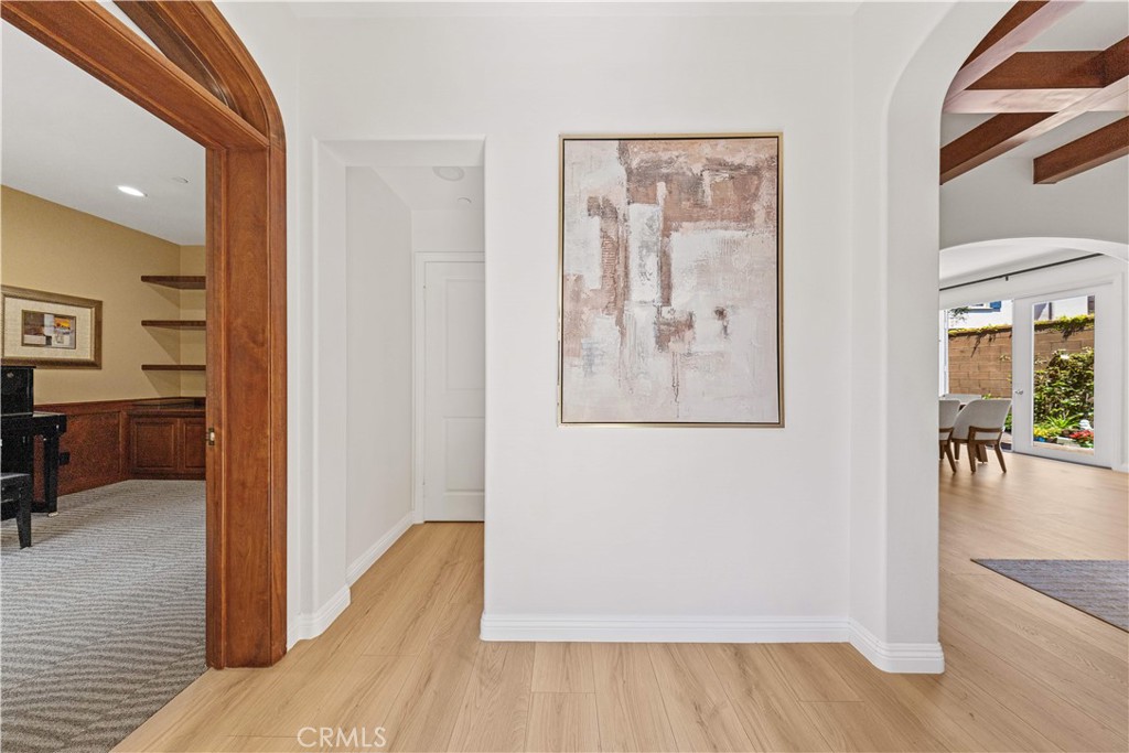 22 Arborside Property Photo 4
