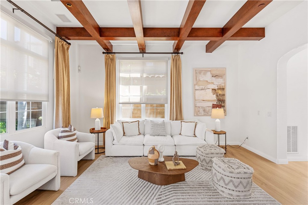 22 Arborside Property Photo 7