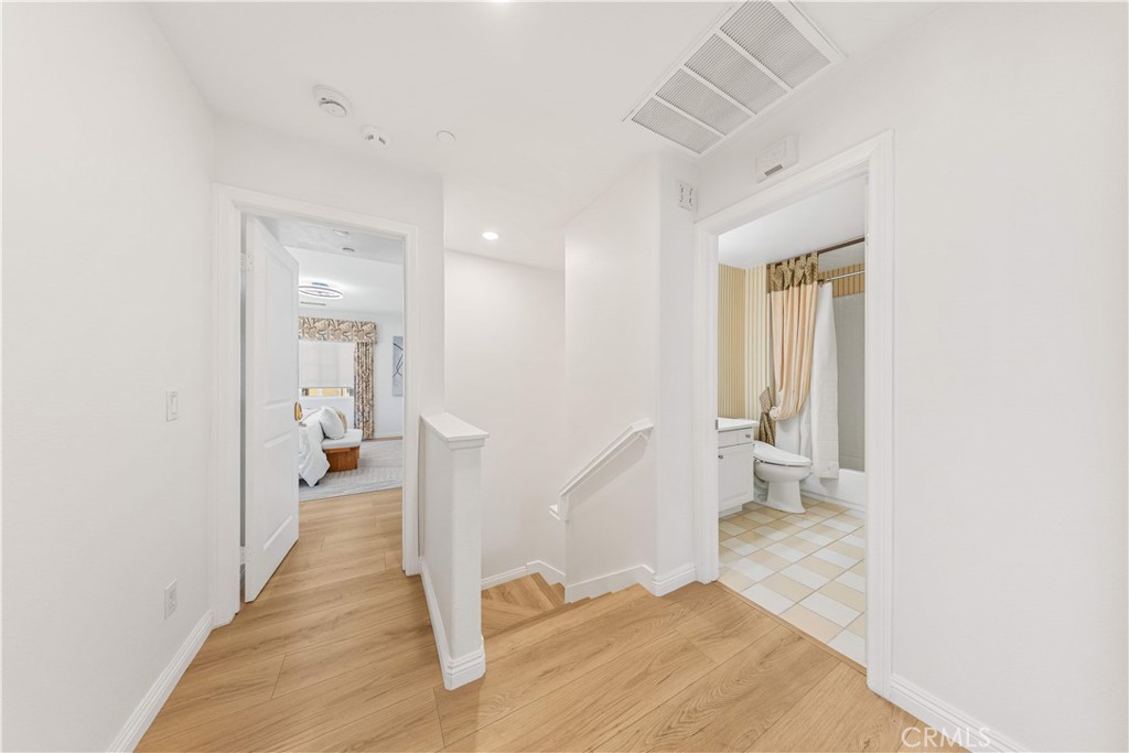 22 Arborside Property Photo 22