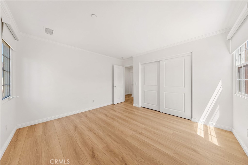 22 Arborside Property Photo 26