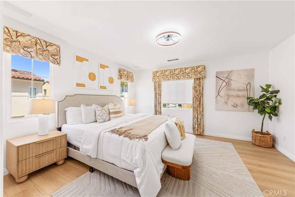 22 Arborside Property Photo 29