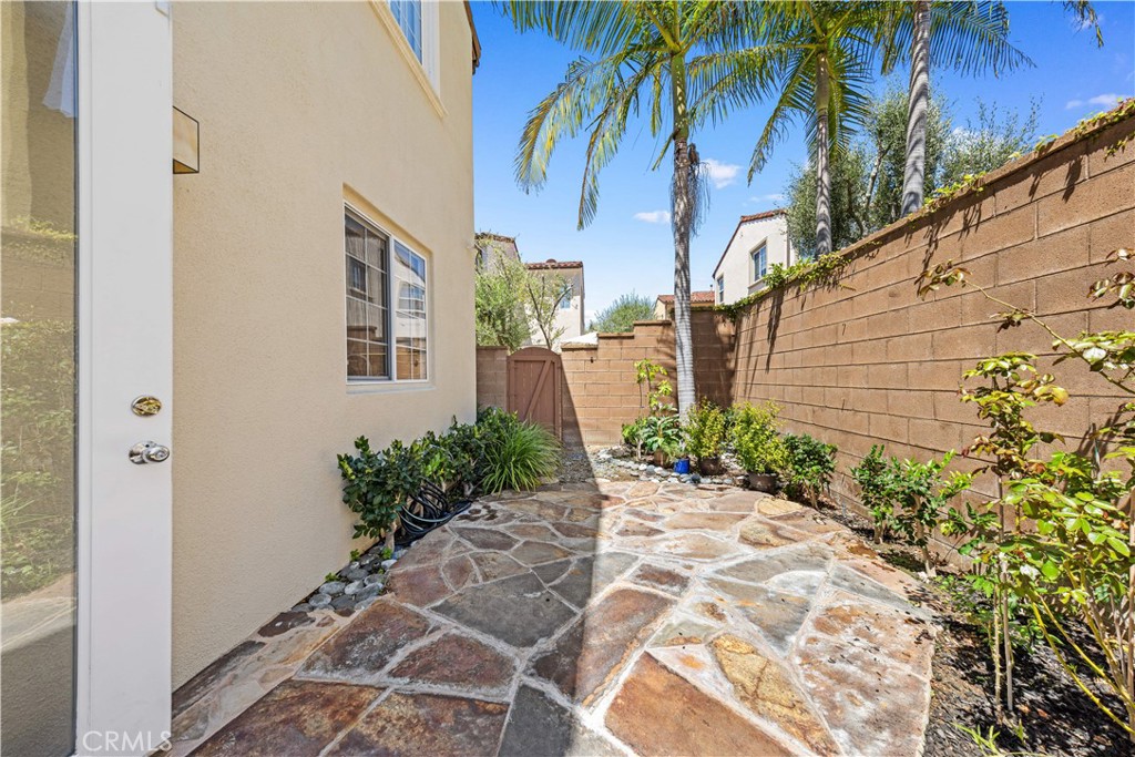 22 Arborside Property Photo 39