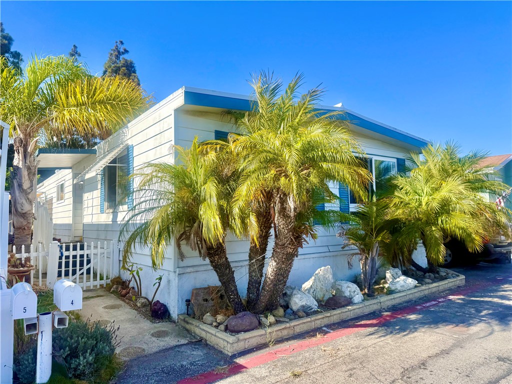 20701 Beach Boulevard 4 Property Photo 4