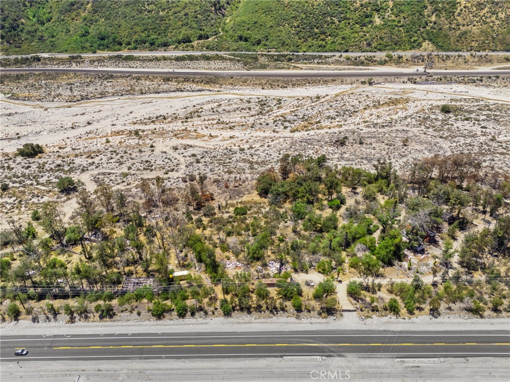 16091 Cajon Property Photo 4