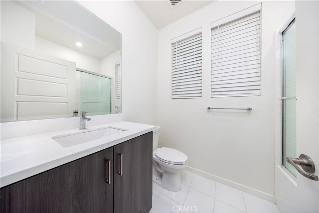 222 Harringay Property Photo 5