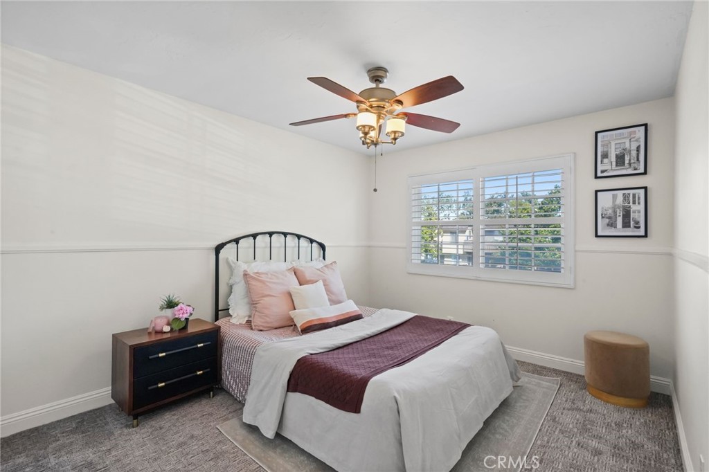 17 Deerwood W Property Photo 29