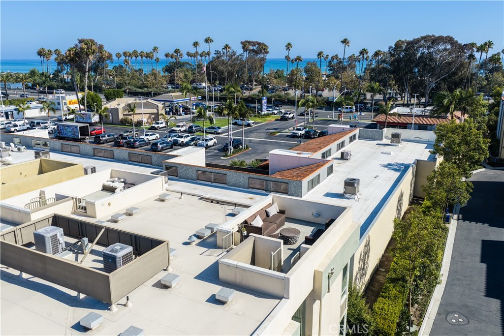 2765 Doheny Property Photo 5