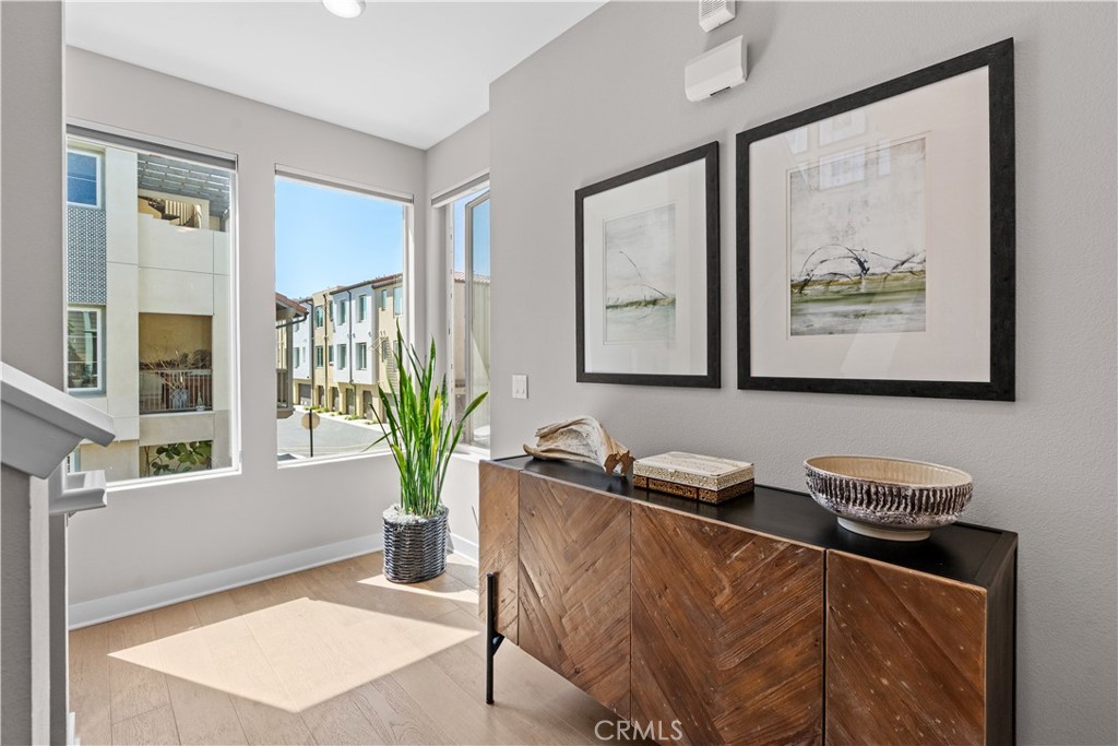 2765 Doheny Property Photo 17
