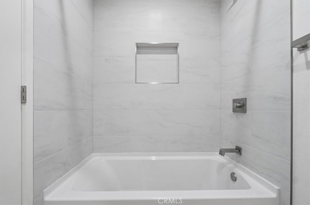 307 N Tustin Property Photo 30