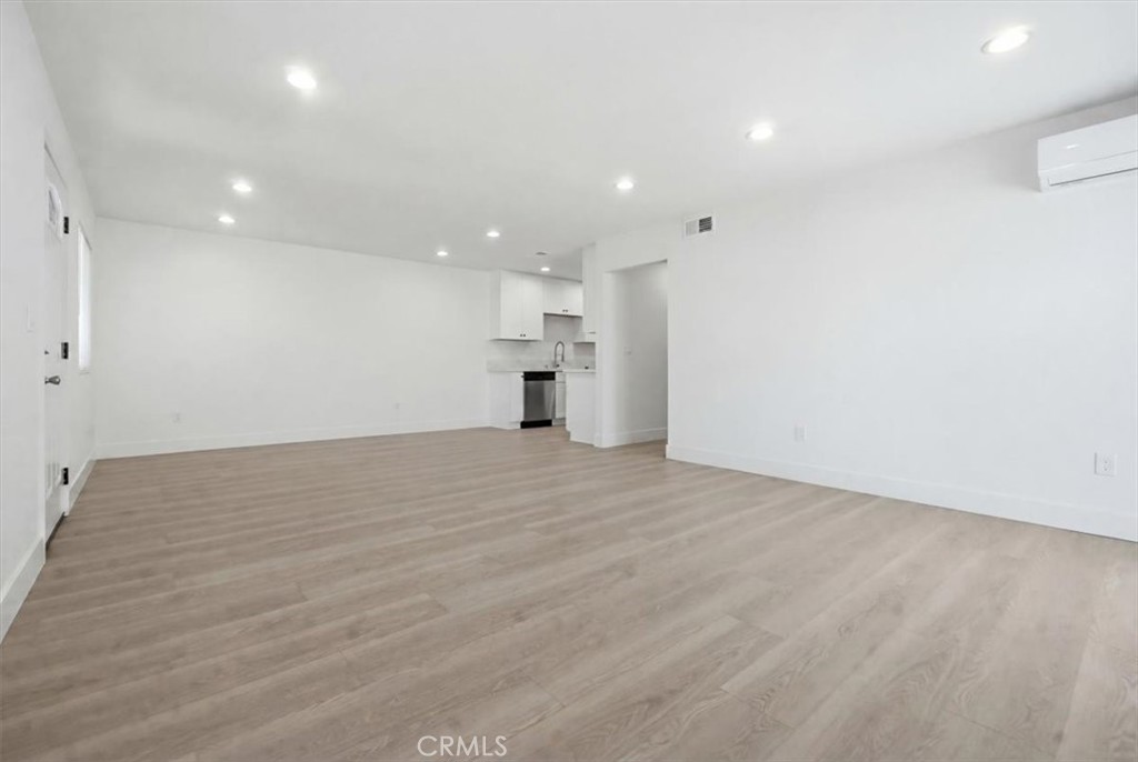 307 N Tustin Property Photo 39