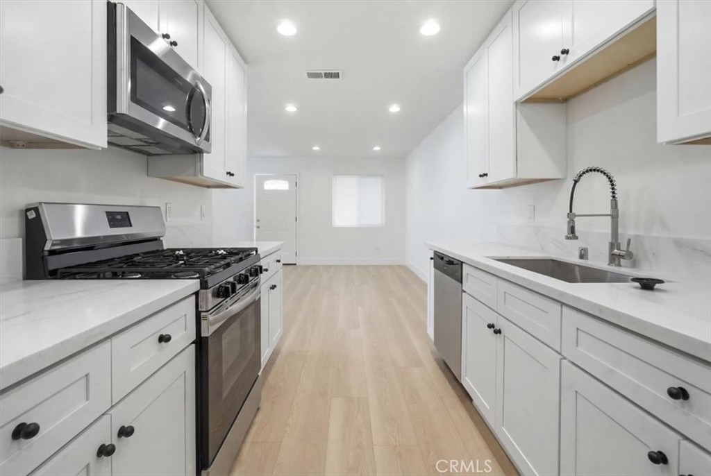 307 N Tustin Property Photo 45