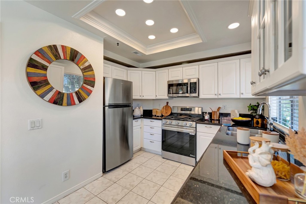34 Magellan Aisle Property Photo 12