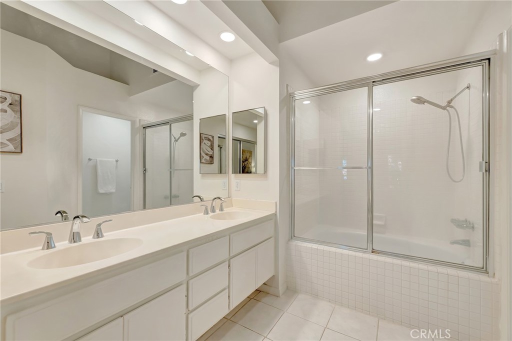 34 Magellan Aisle Property Photo 20