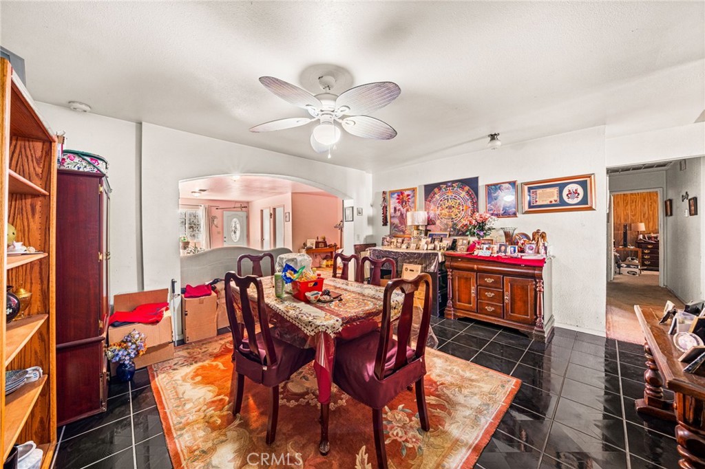 1584 E Davidson Street Property Photo 4