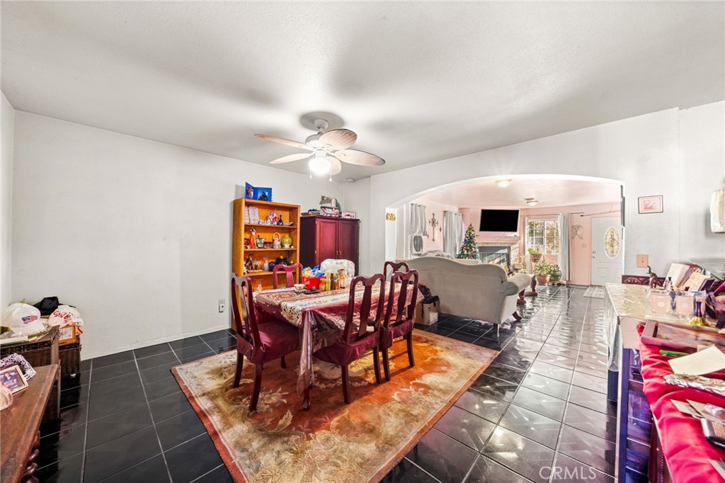 1584 E Davidson Street Property Photo 14