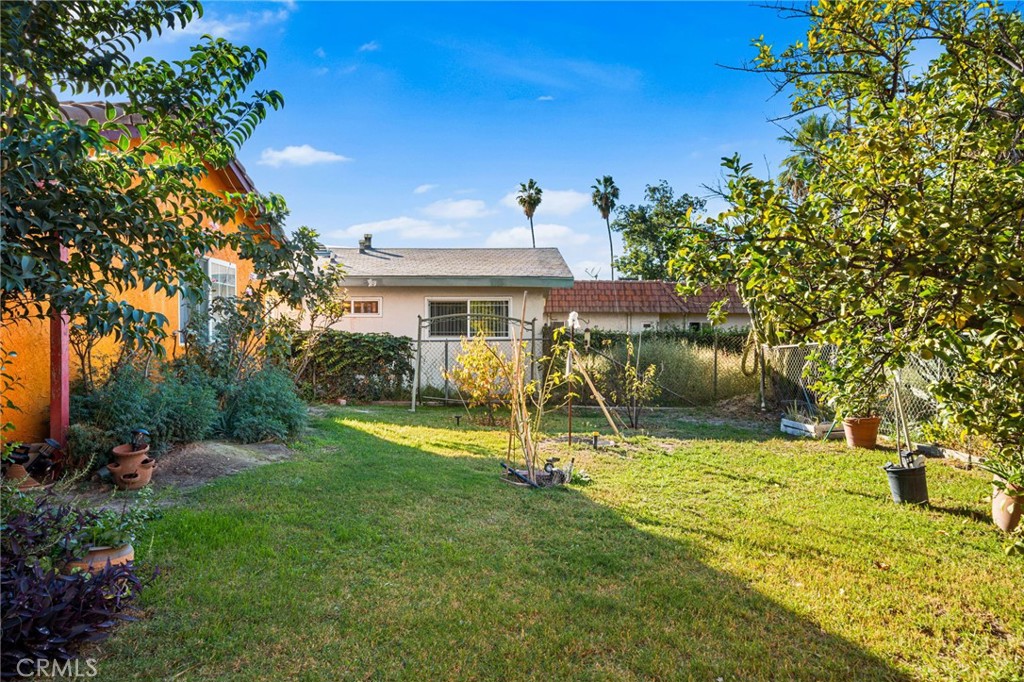 1584 E Davidson Street Property Photo 19