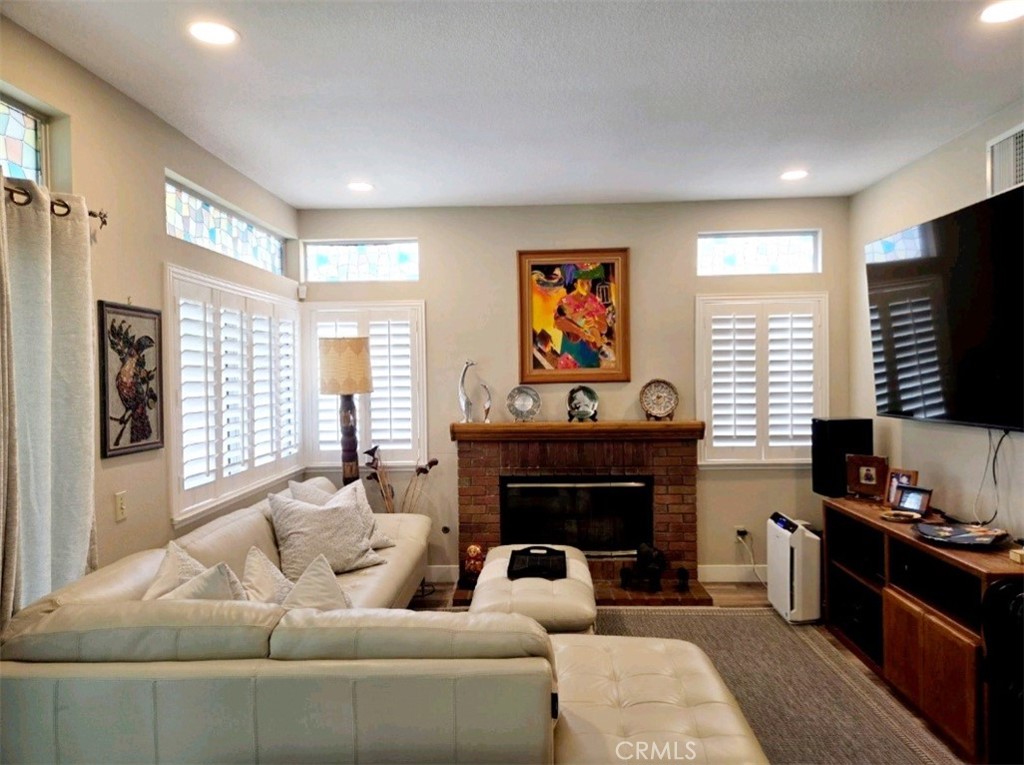2395 Valley View Property Photo 11