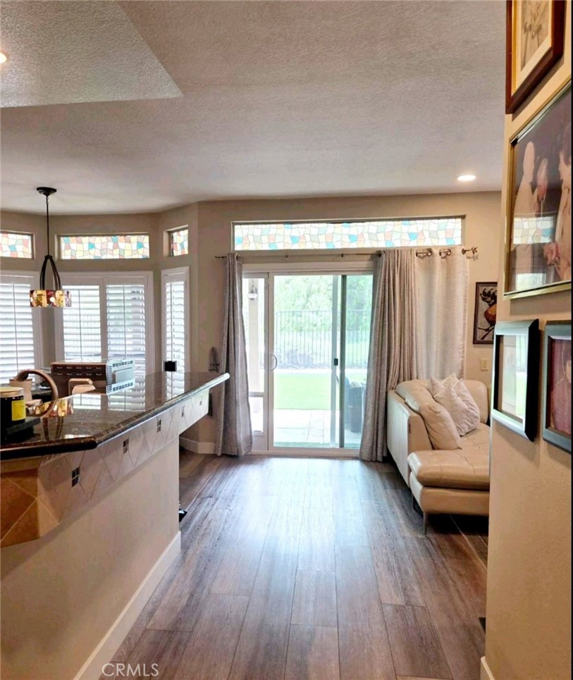 2395 Valley View Property Photo 12