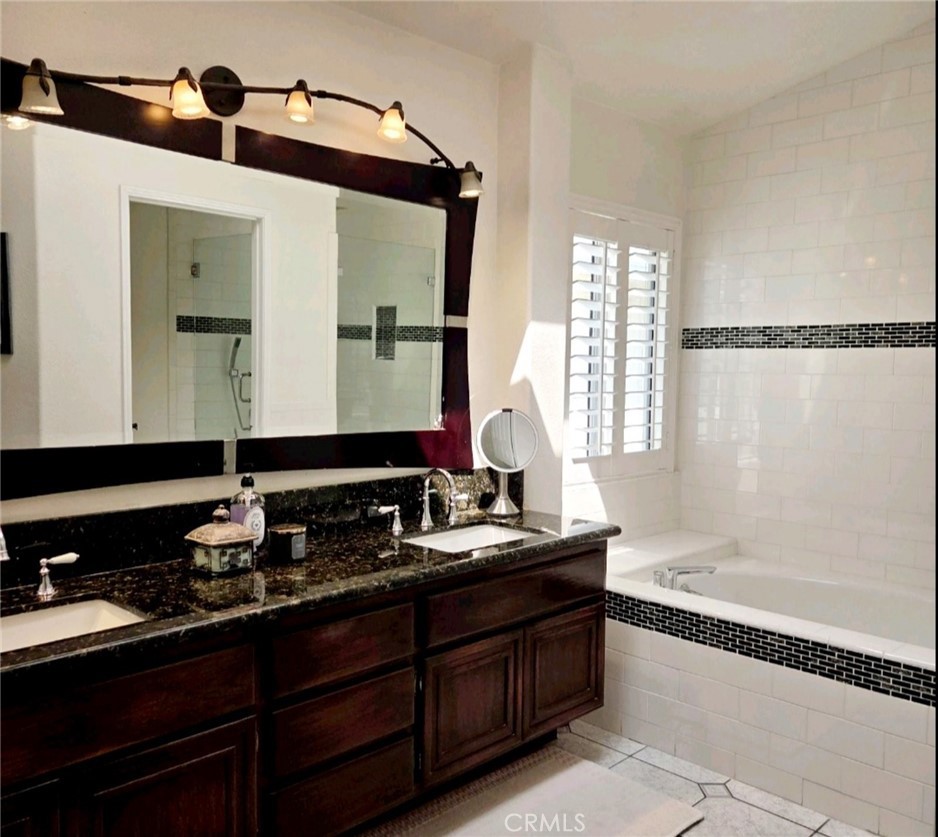 2395 Valley View Property Photo 15