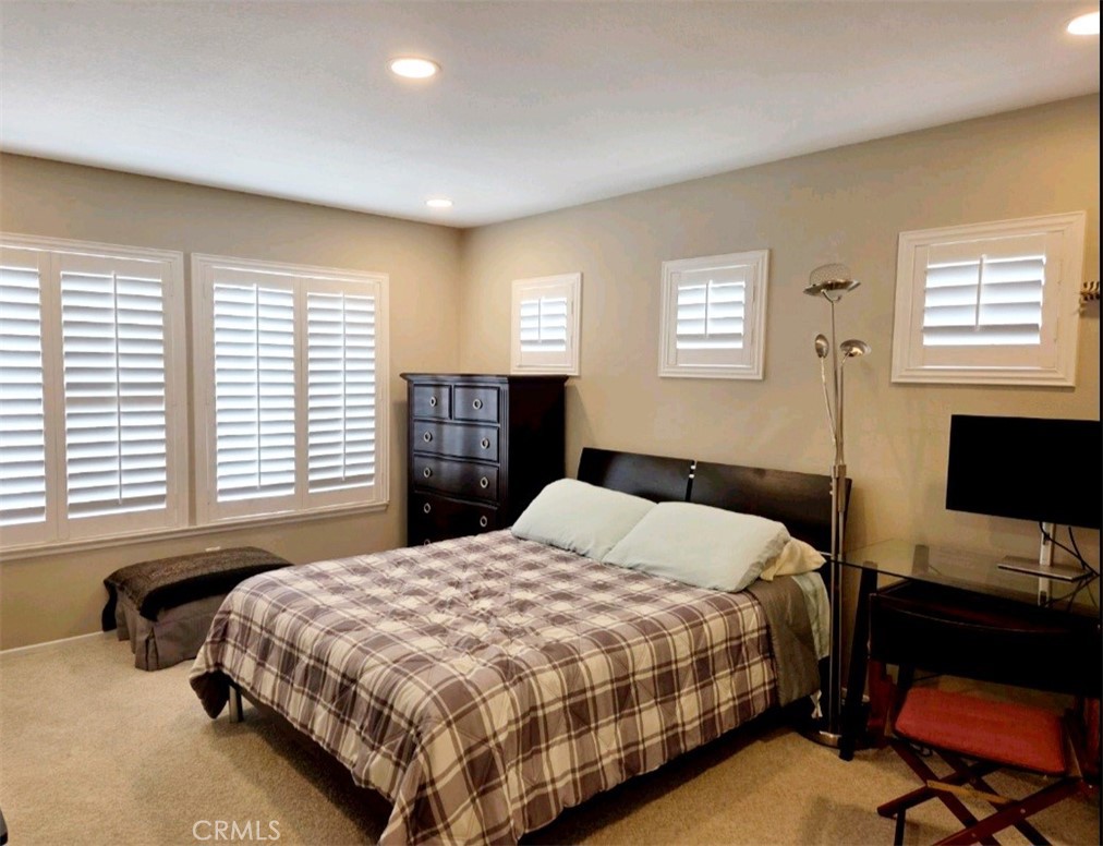 2395 Valley View Property Photo 17