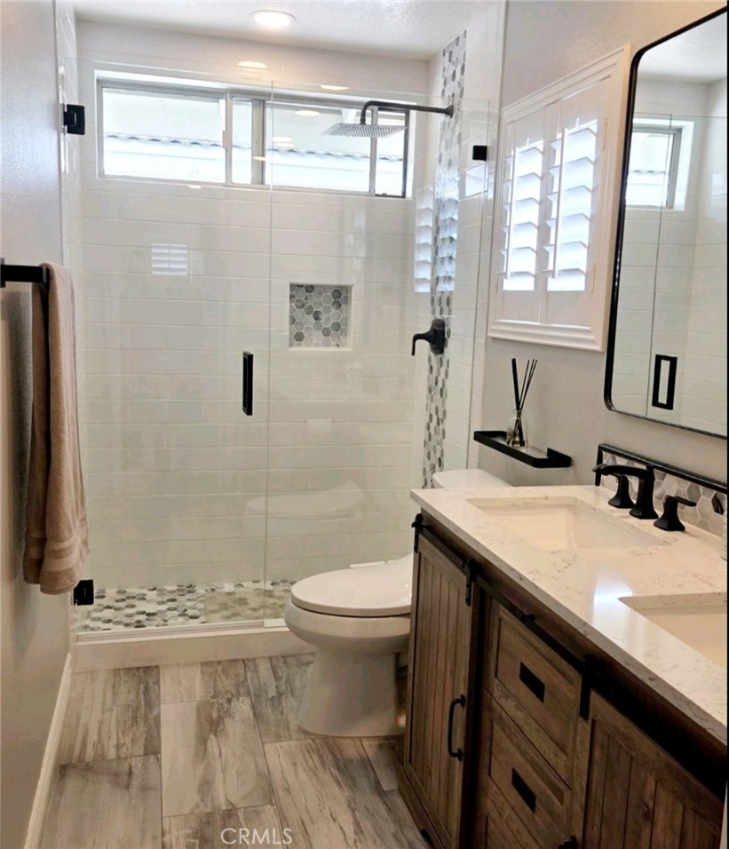 2395 Valley View Property Photo 18