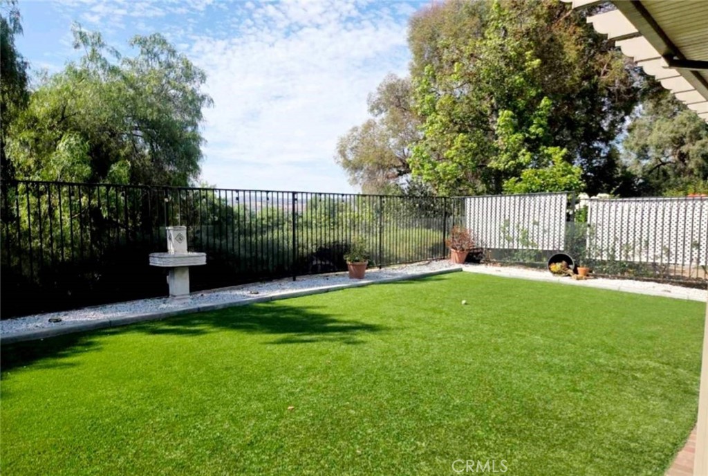 2395 Valley View Property Photo 24