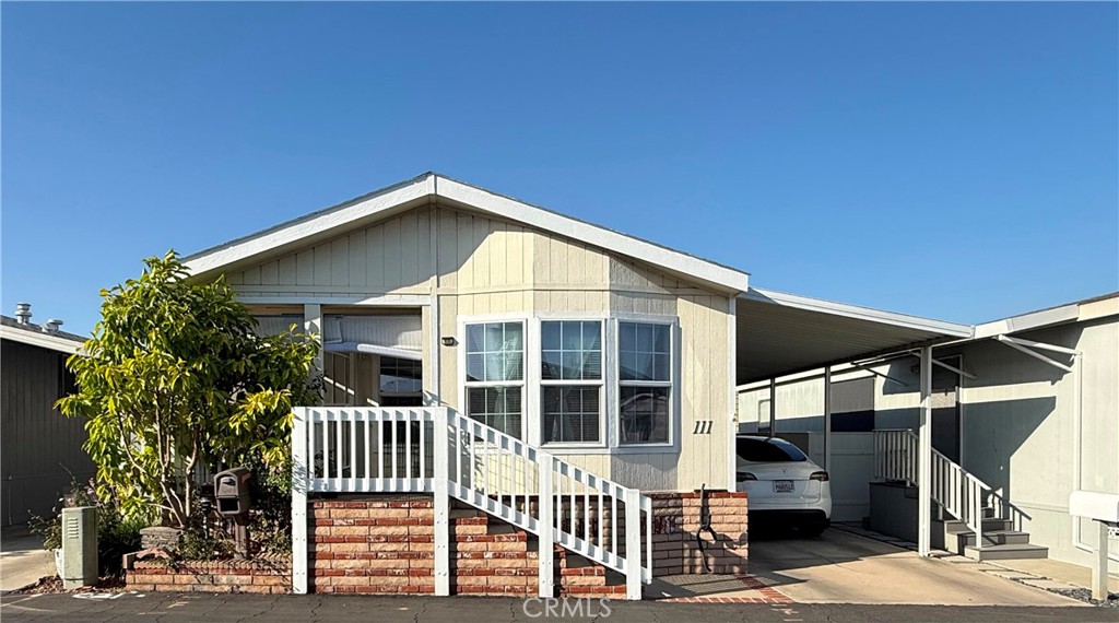 15621 Beach Boulevard 111
