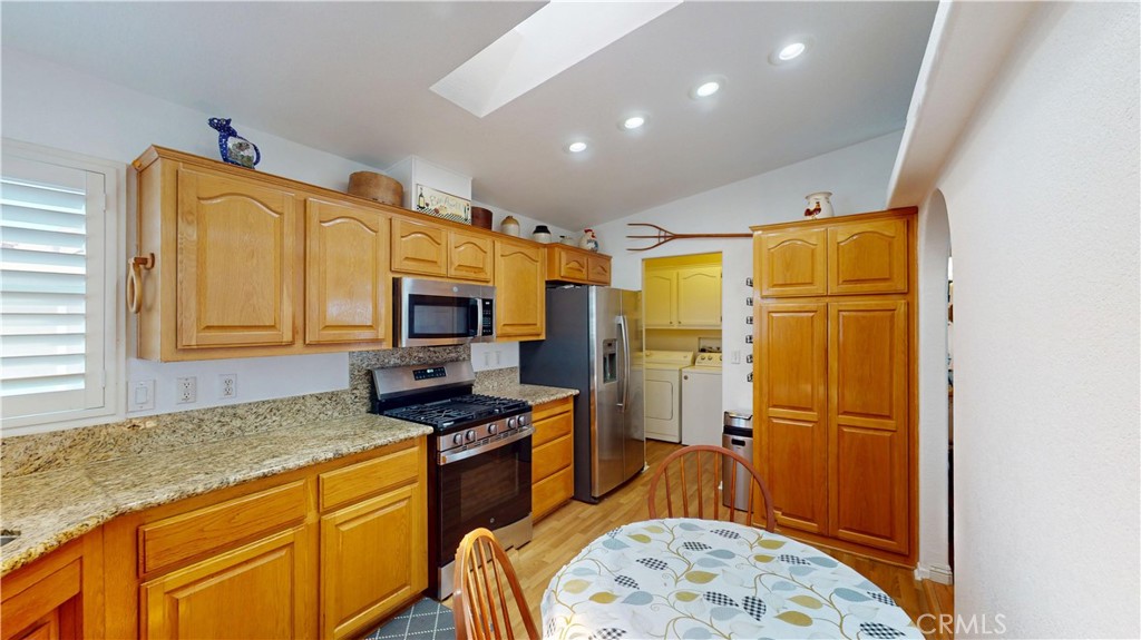 9850 Garfield Avenue 95 Property Photo 11