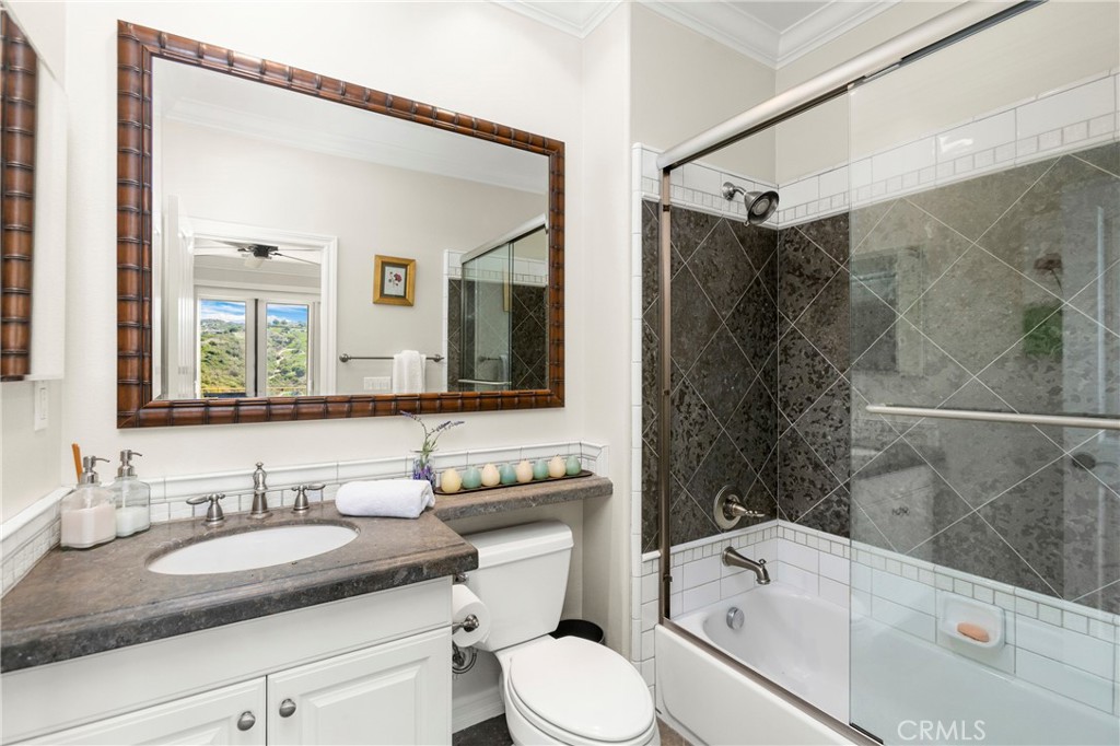 29 Via Cartama Property Photo 31