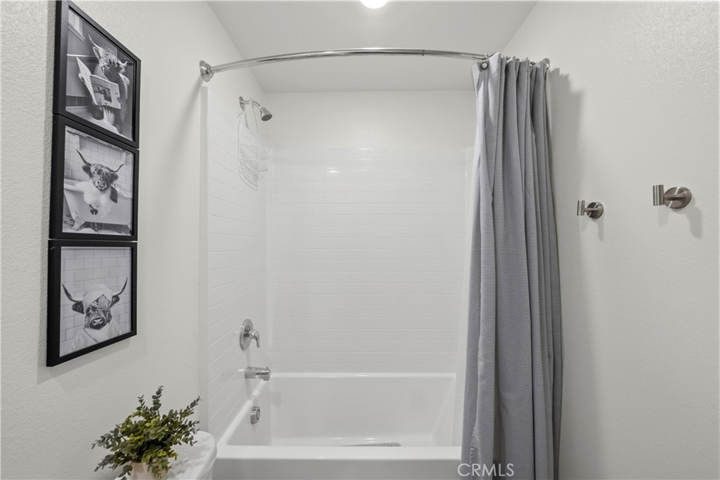 4385 W Avenue J-6 Property Photo 19