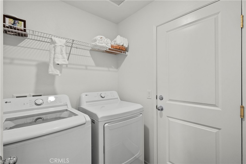 4385 W Avenue J-6 Property Photo 21