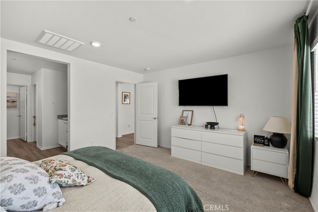 4385 W Avenue J-6 Property Photo 25