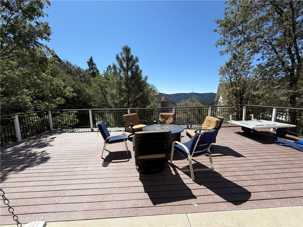 27647 Matterhorn Drive Property Photo 21