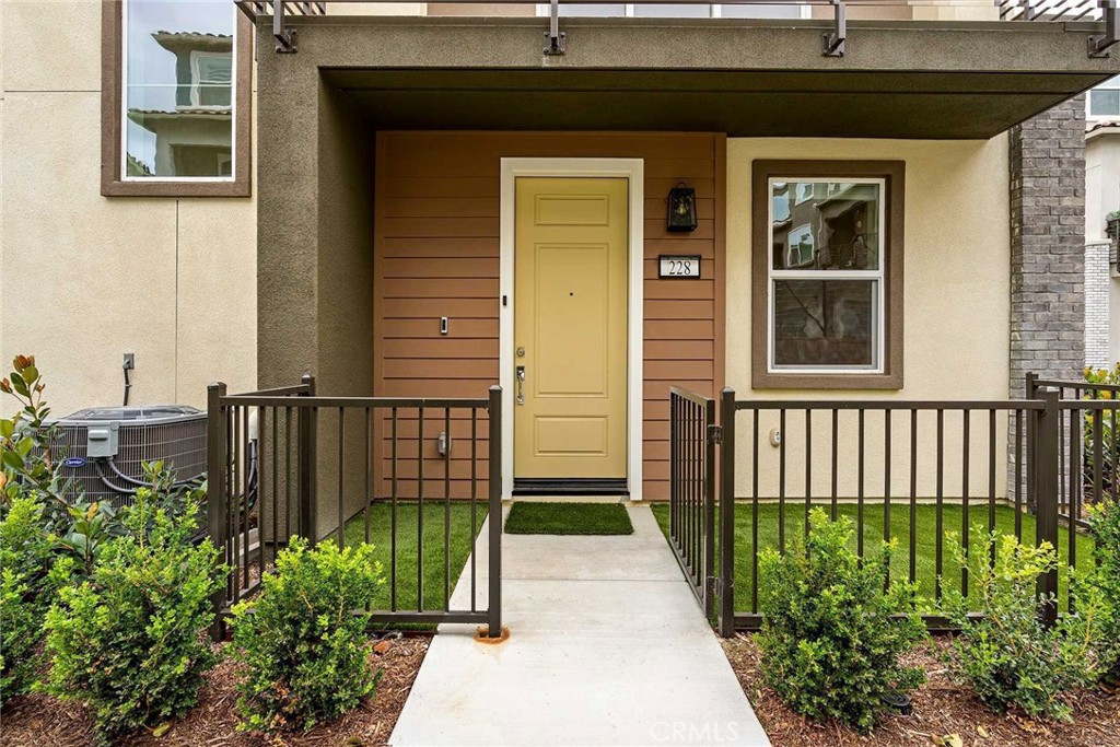 228 Siena Property Photo 17