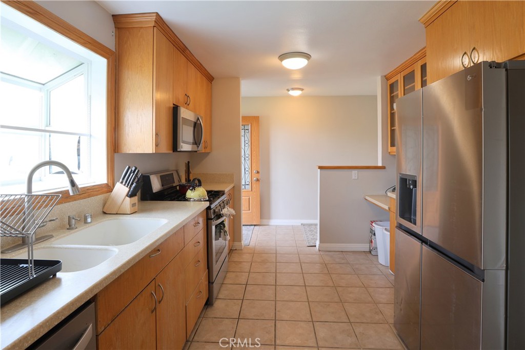 6548 Sequoia Drive Property Photo 11