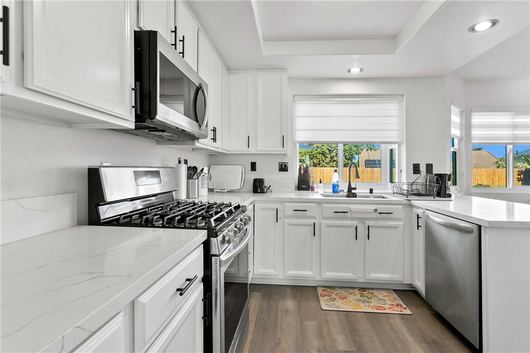 11022 Alonda Court Property Photo 10