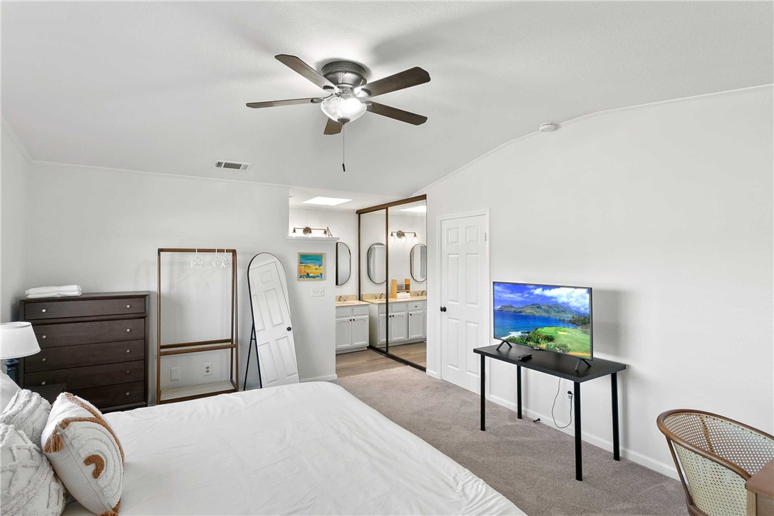 11022 Alonda Court Property Photo 14
