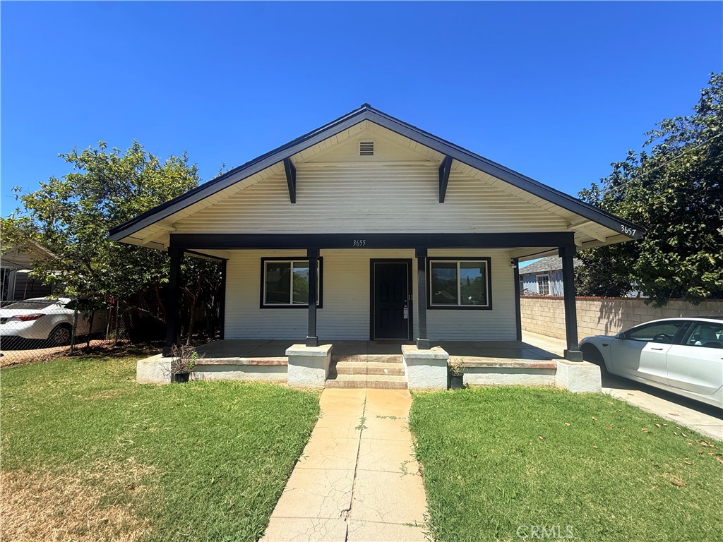3655 Comer Ave Property Photo 1